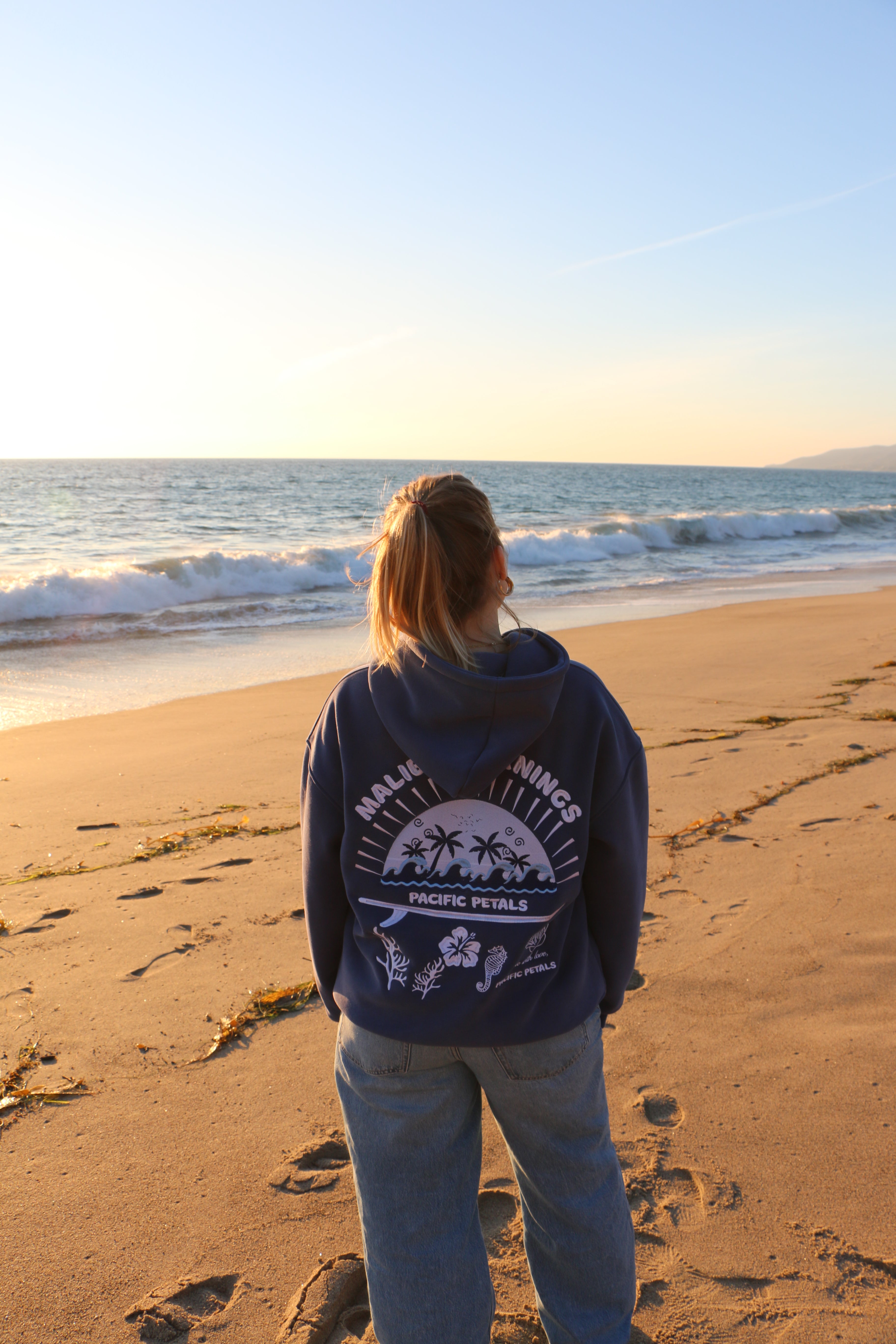 Malibu Mornings Hoodie - Midnight Blue